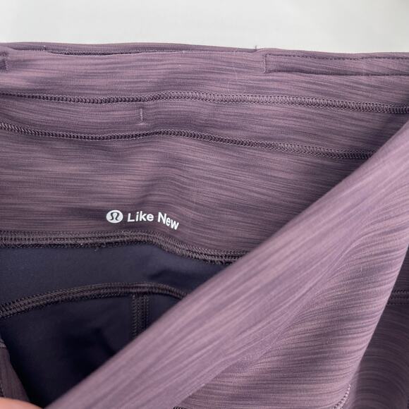 Lululemon Invigorate HR Crop 23" Heathered Black Currant Size 4 - Picture 4 of 8